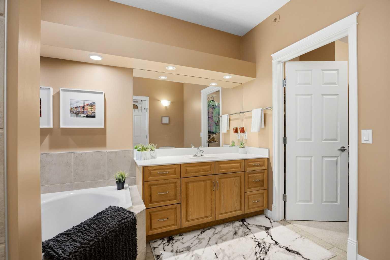 MR, 192 Crawford Drive 