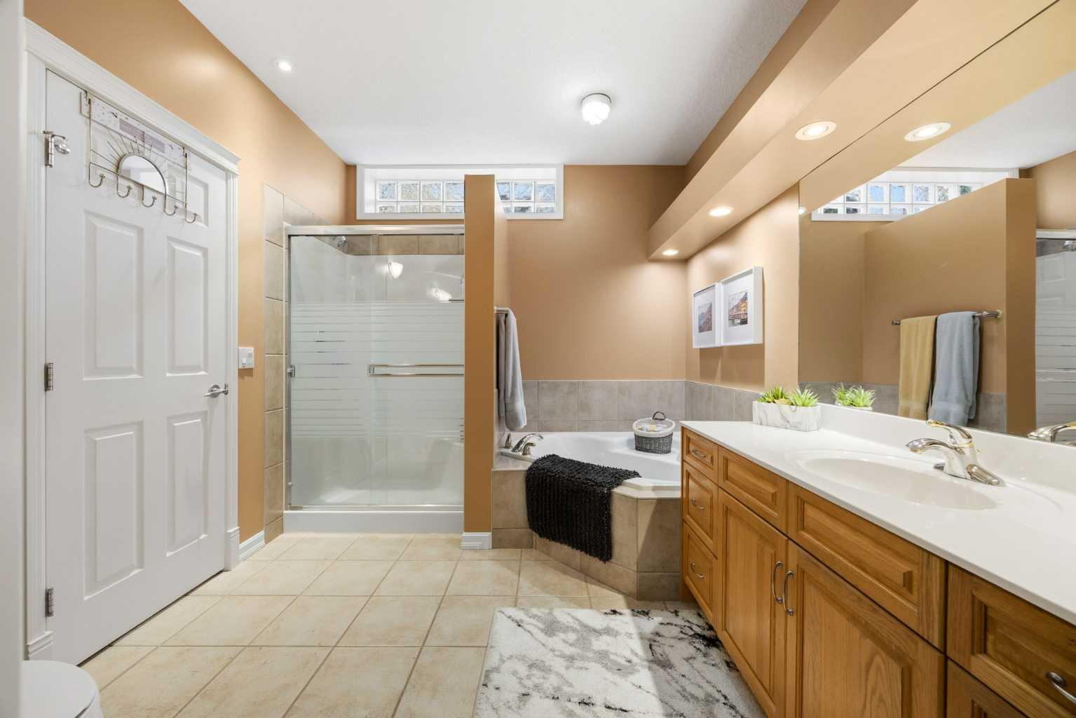 MR, 192 Crawford Drive 