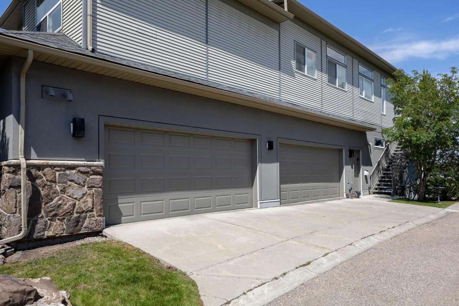 MR, 192 Crawford Drive 