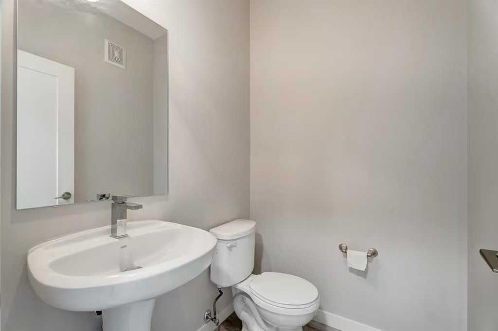 216, 10 Westpark Link SW