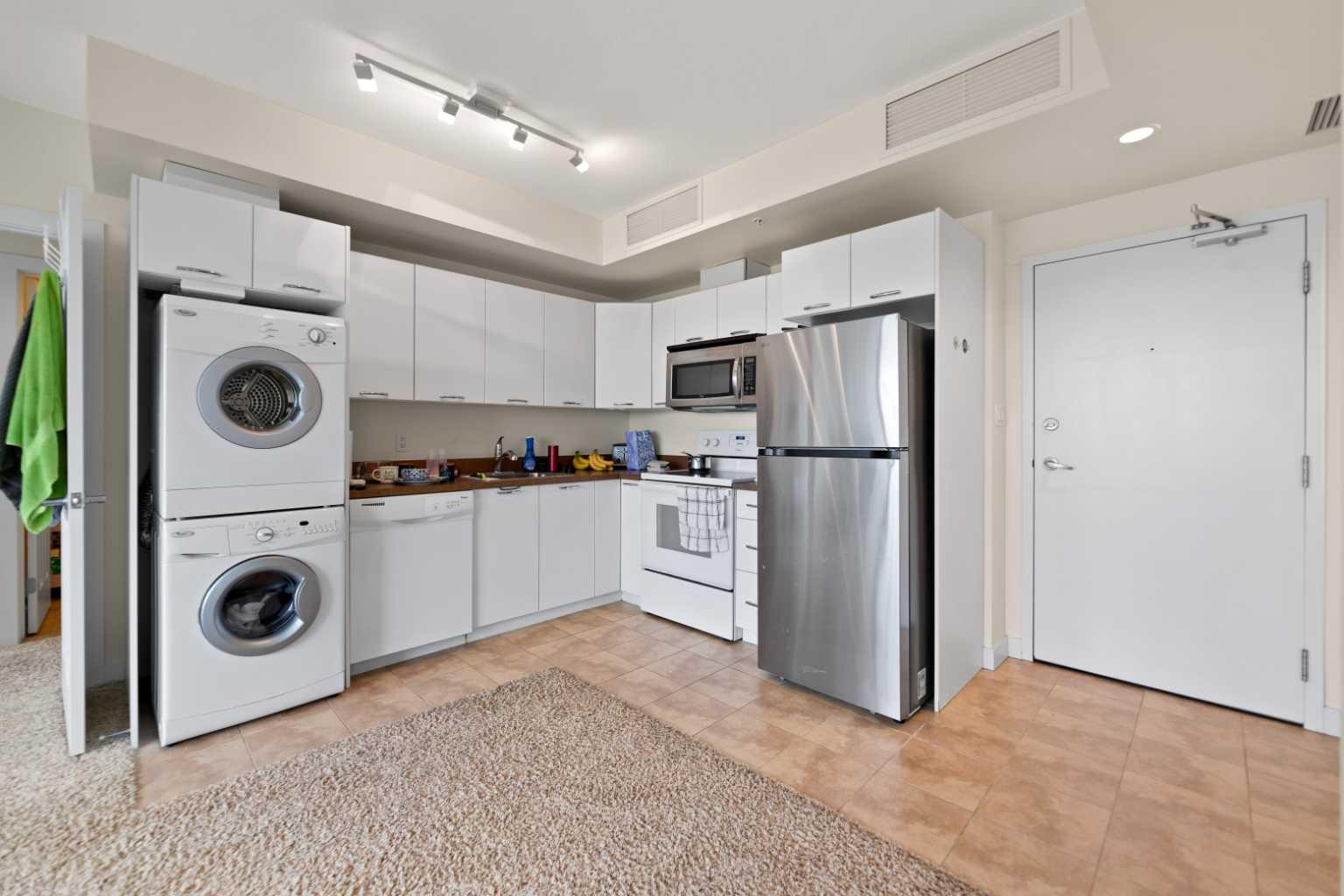 211, 3830 Brentwood Road NW