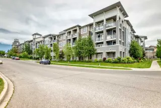 231, 25 Auburn Meadows Avenue SE