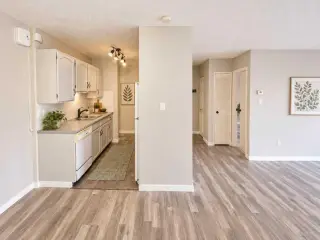 809, 8948 Elbow Drive SW