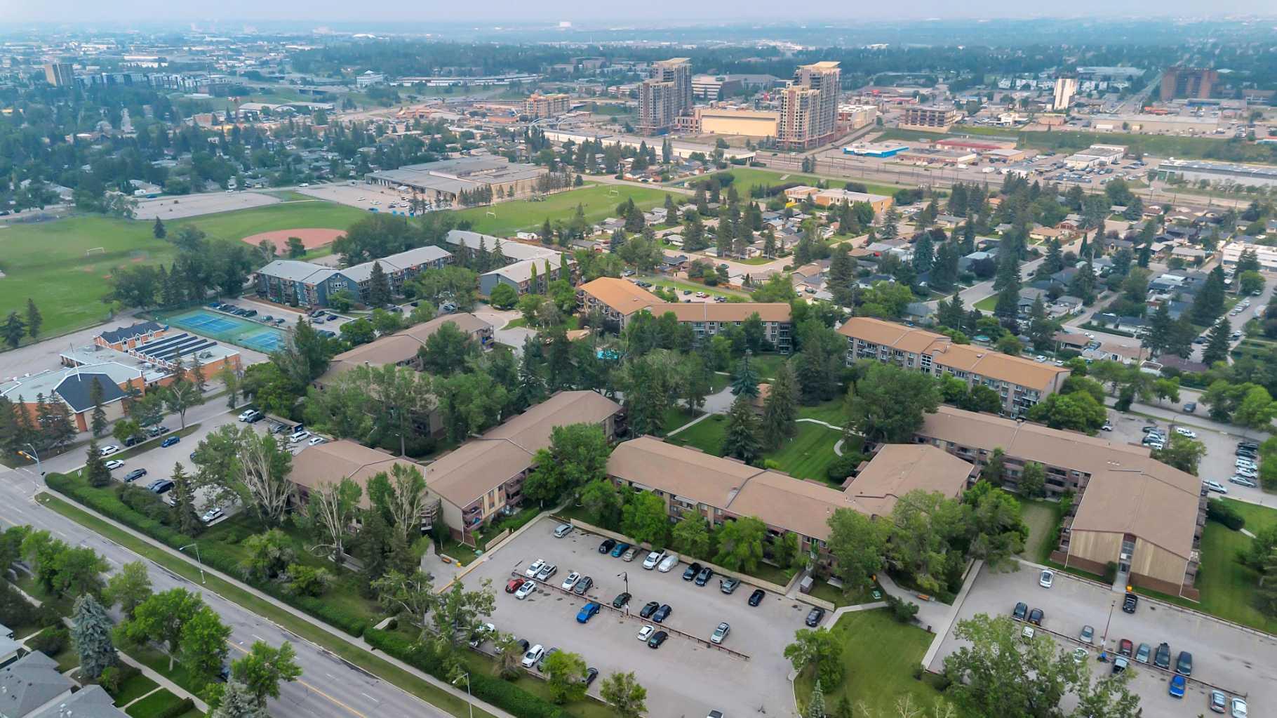 809, 8948 Elbow Drive SW