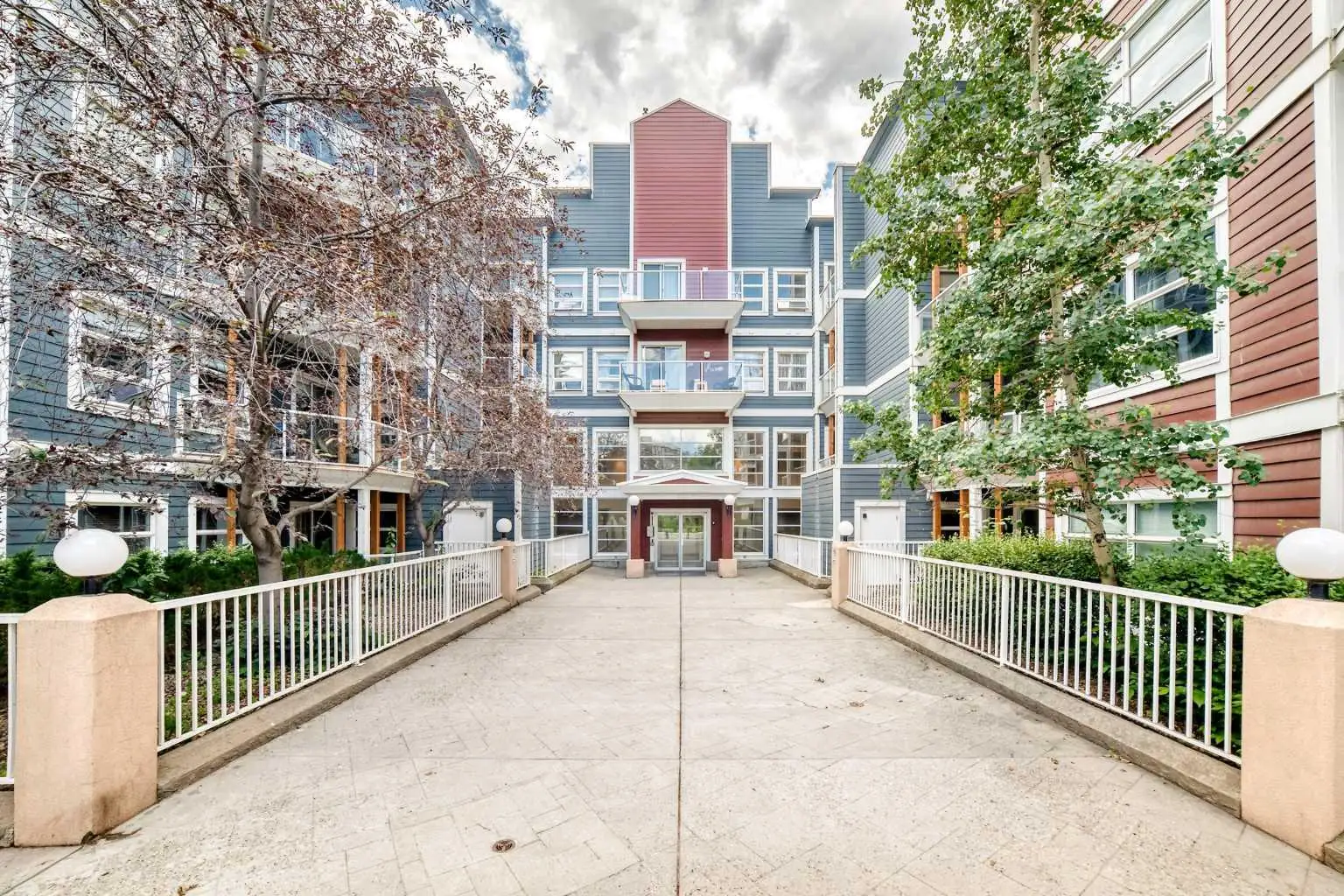121, 333 Riverfront Avenue SE