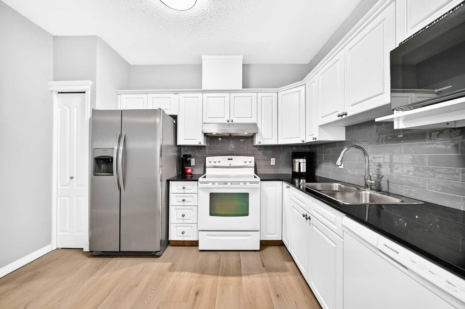 121, 333 Riverfront Avenue SE