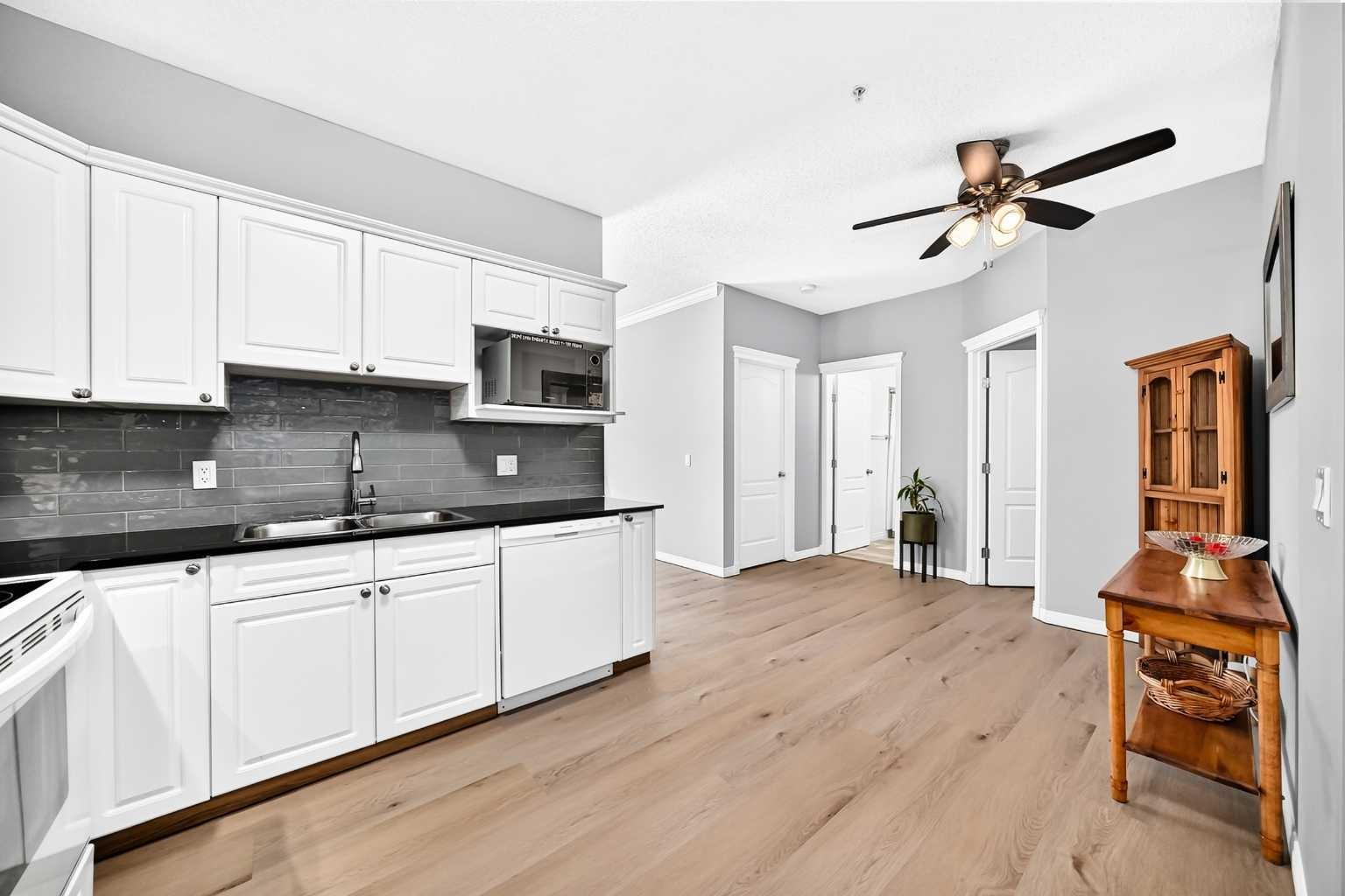 121, 333 Riverfront Avenue SE