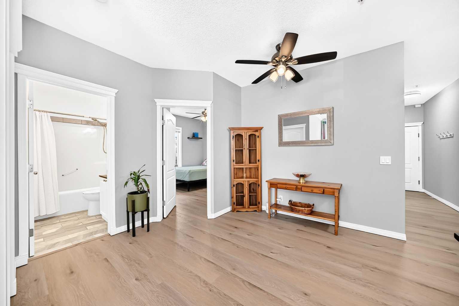121, 333 Riverfront Avenue SE
