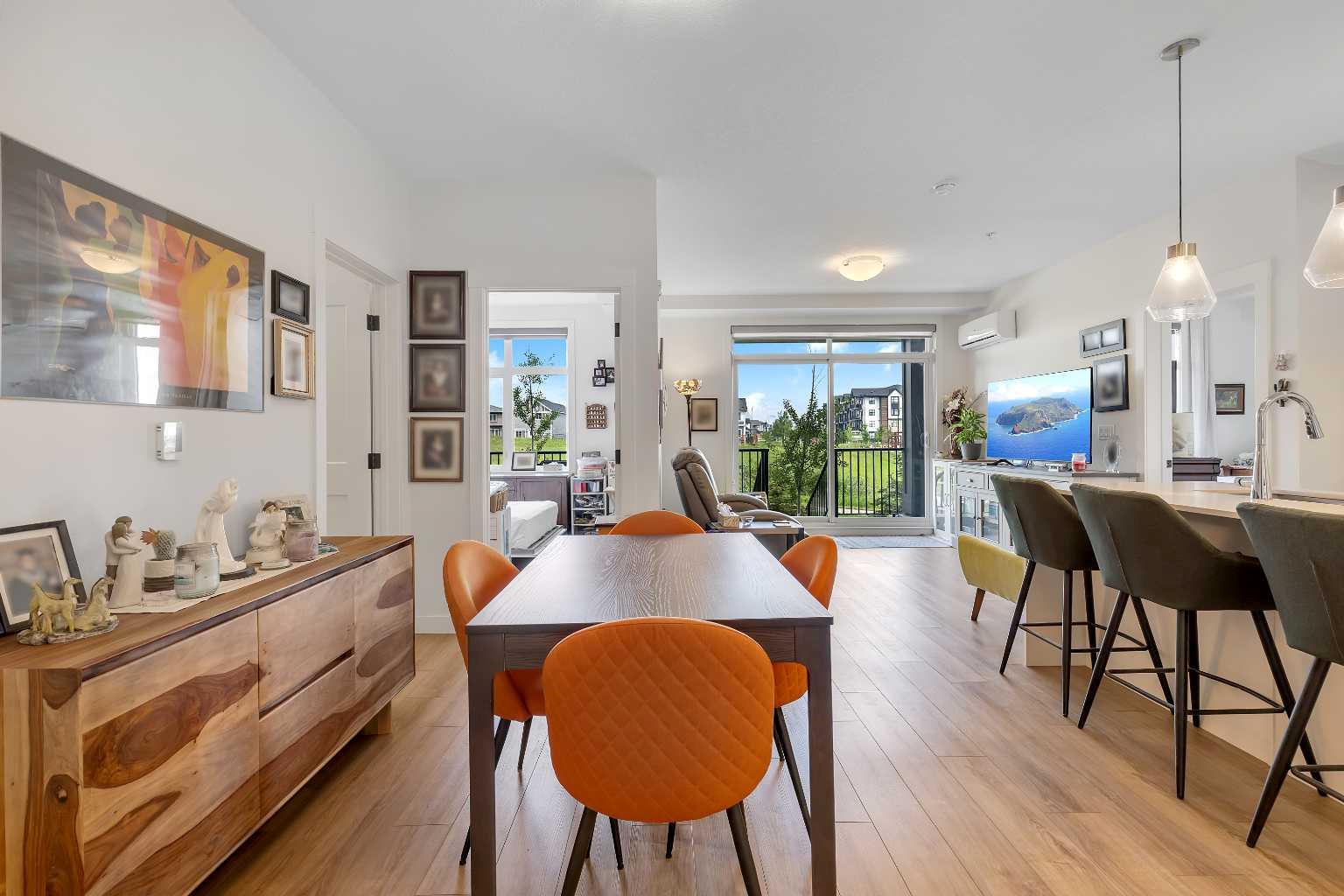 112, 40 Sage Hill Walk NW