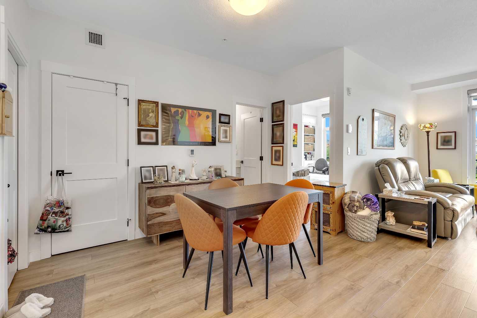 112, 40 Sage Hill Walk NW
