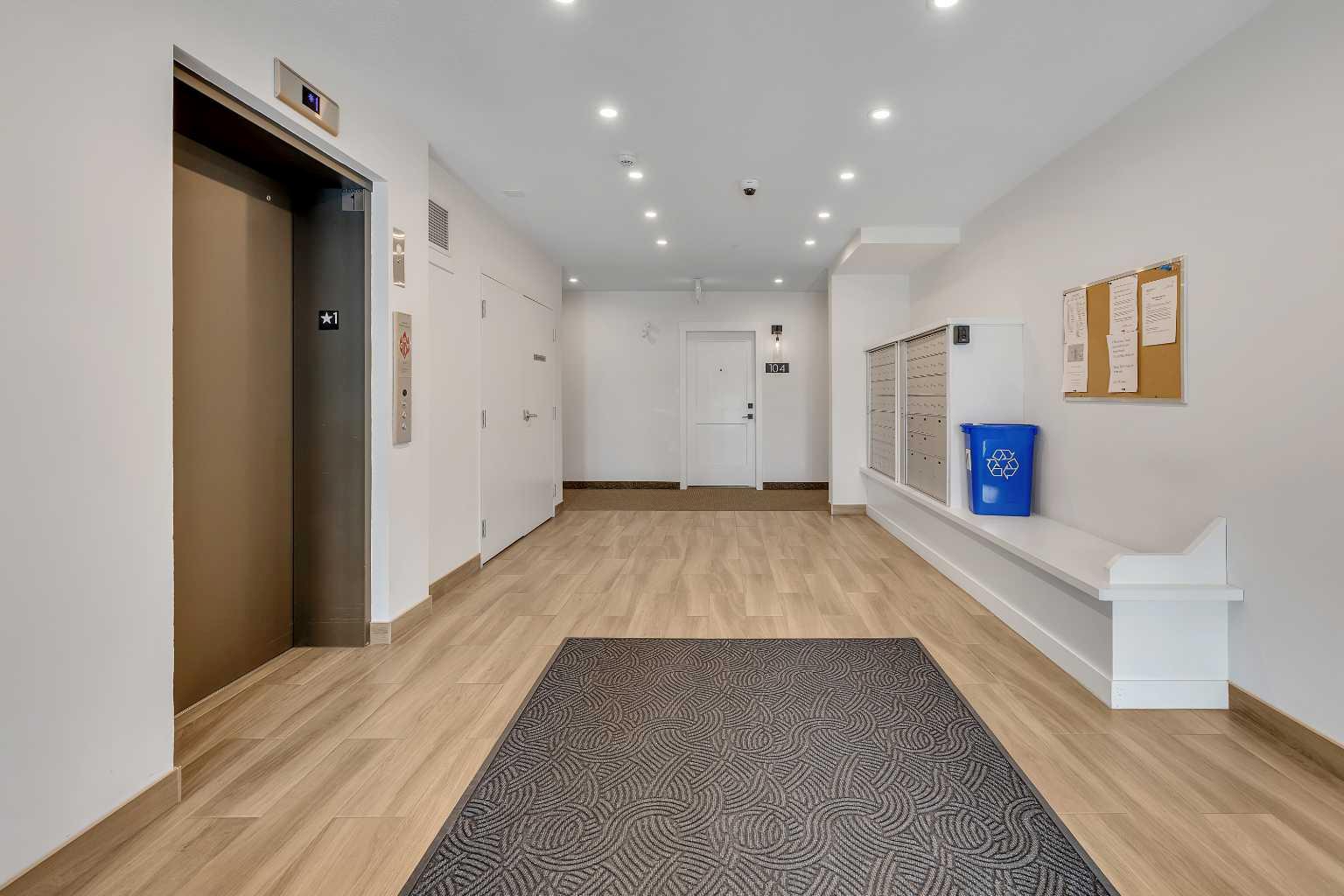 112, 40 Sage Hill Walk NW
