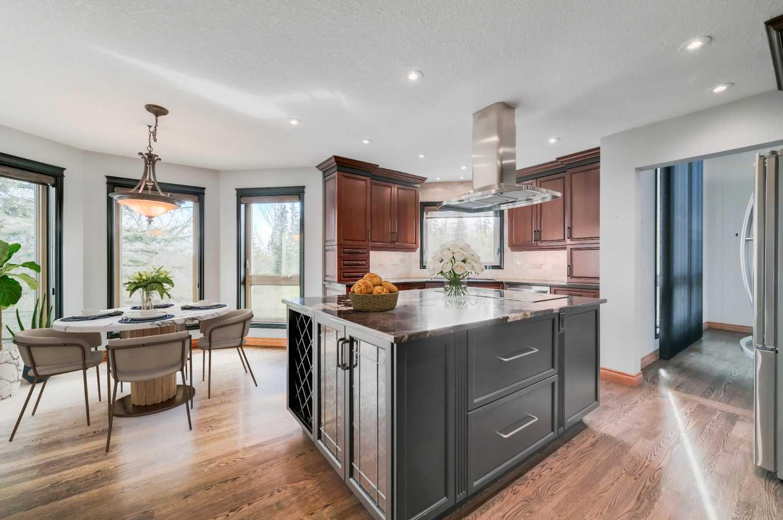 1504 Evergreen Hill SW