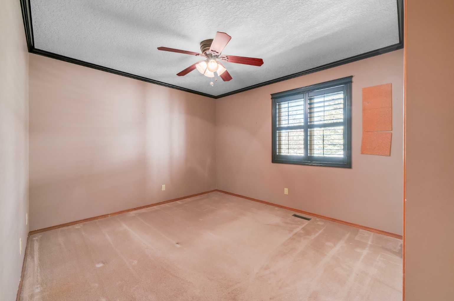 1504 Evergreen Hill SW