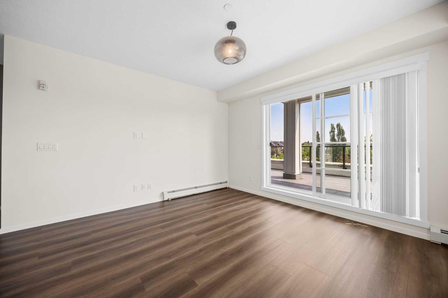 4220, 215 Legacy Boulevard SE
