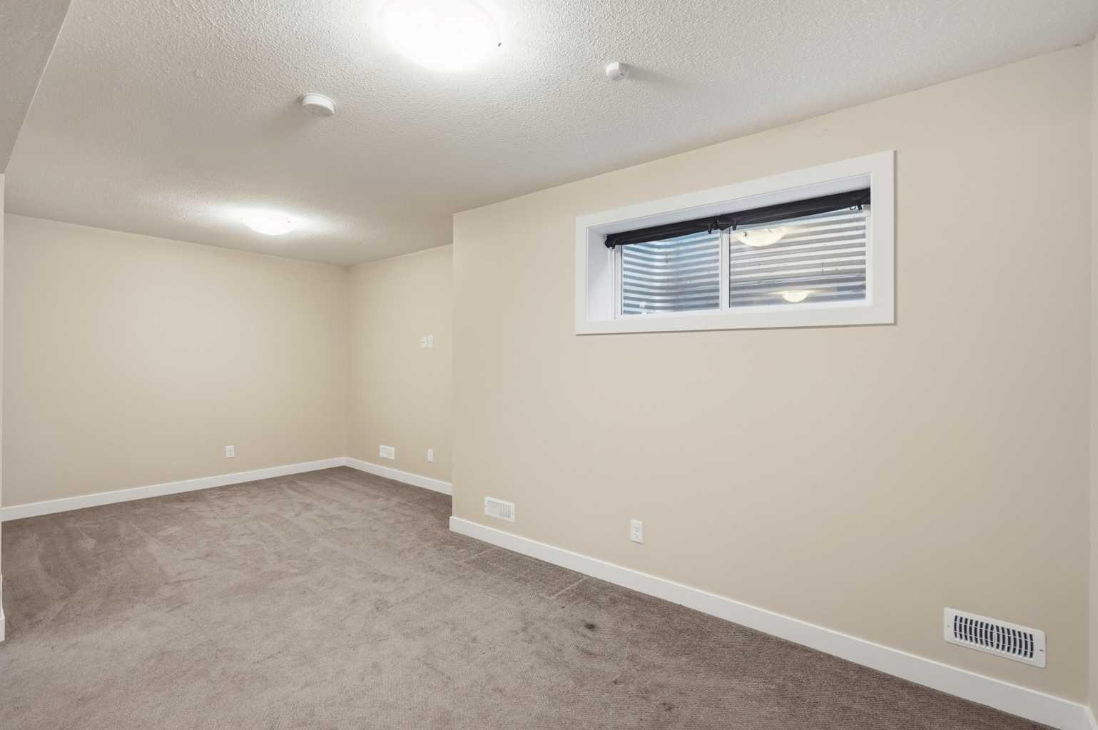 431 quarry Villas SE