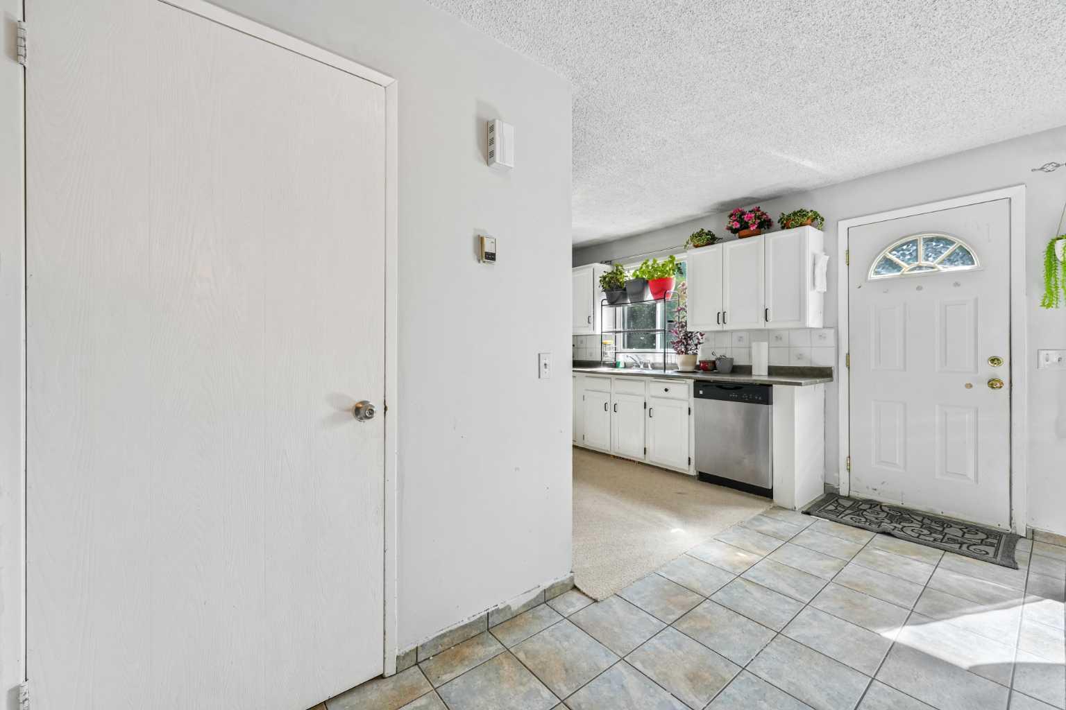436 Templewood Place NE