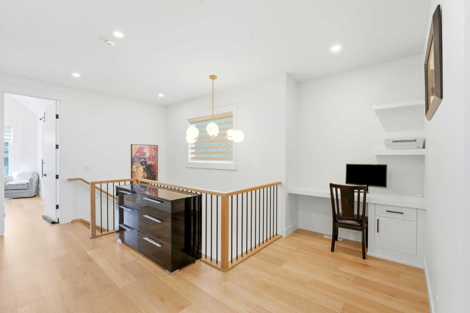 2808 40 Street SW