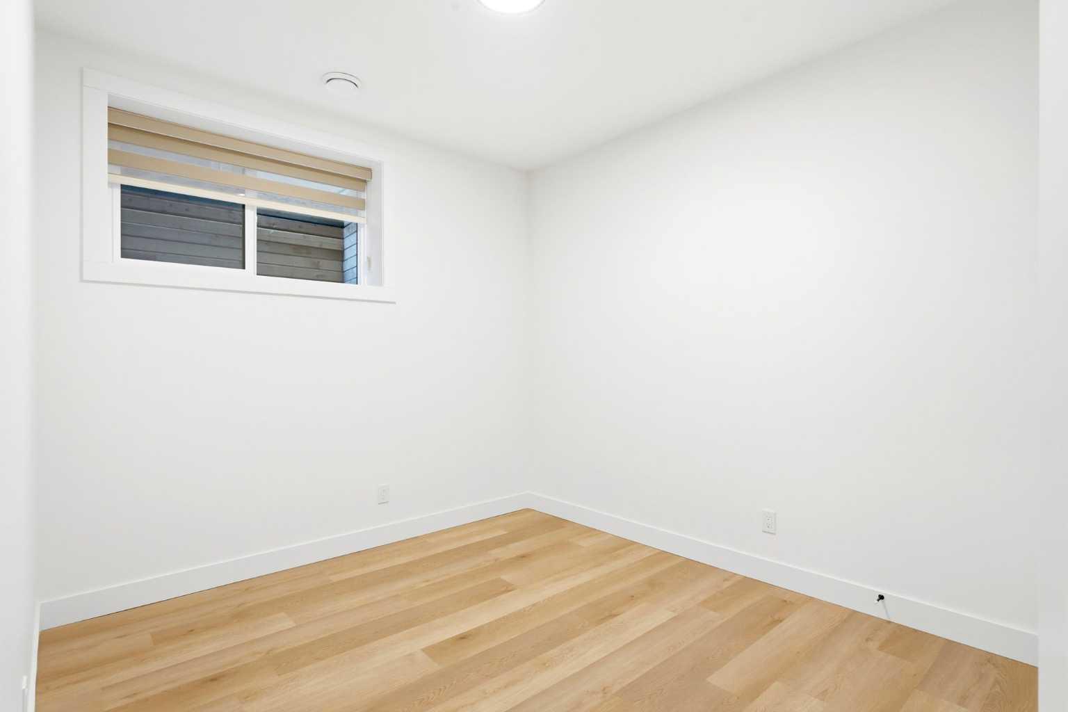2808 40 Street SW