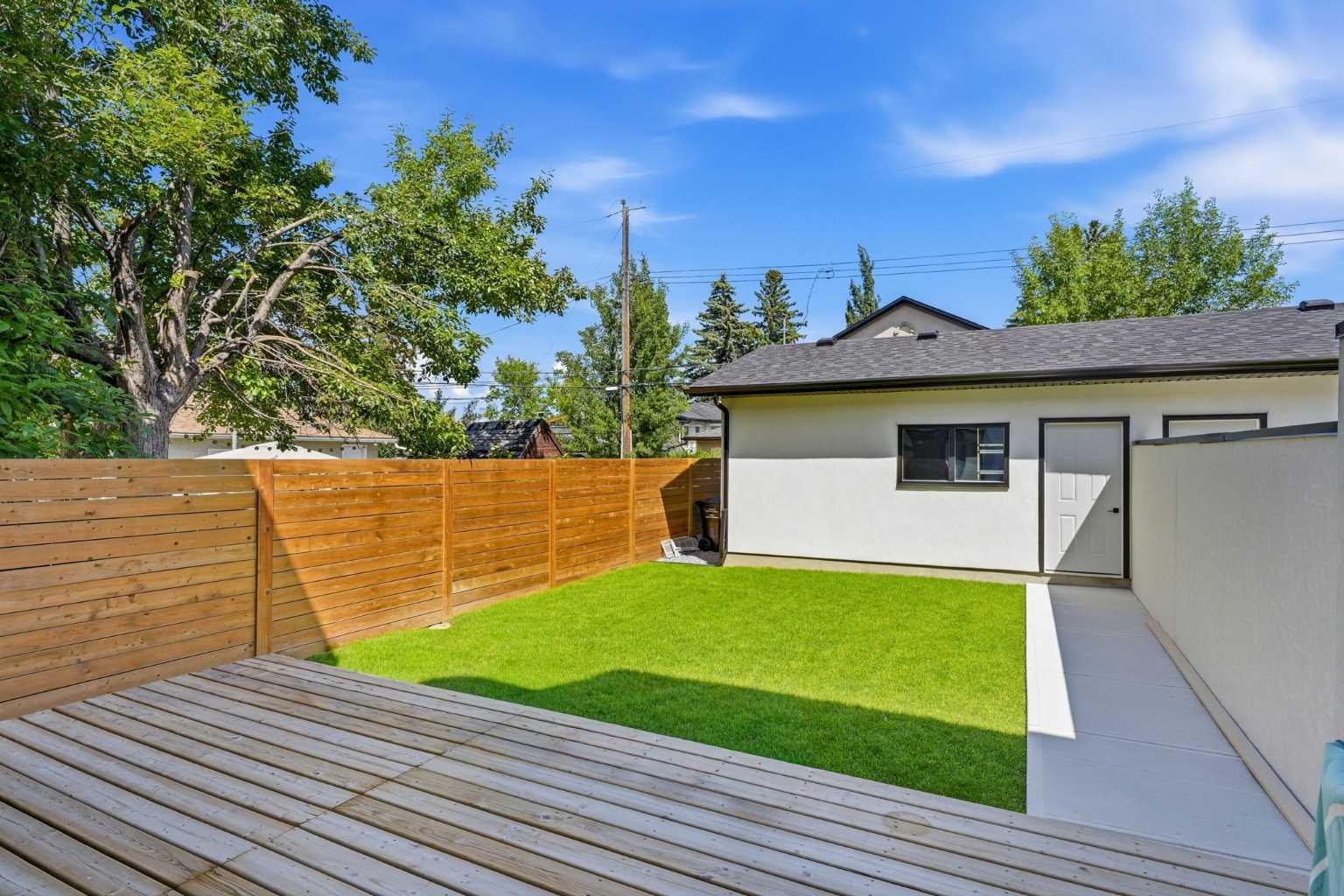 2808 40 Street SW
