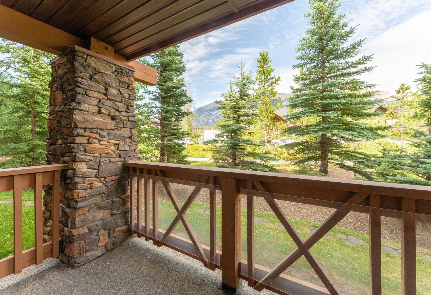107, 106 Stewart Creek Landing 