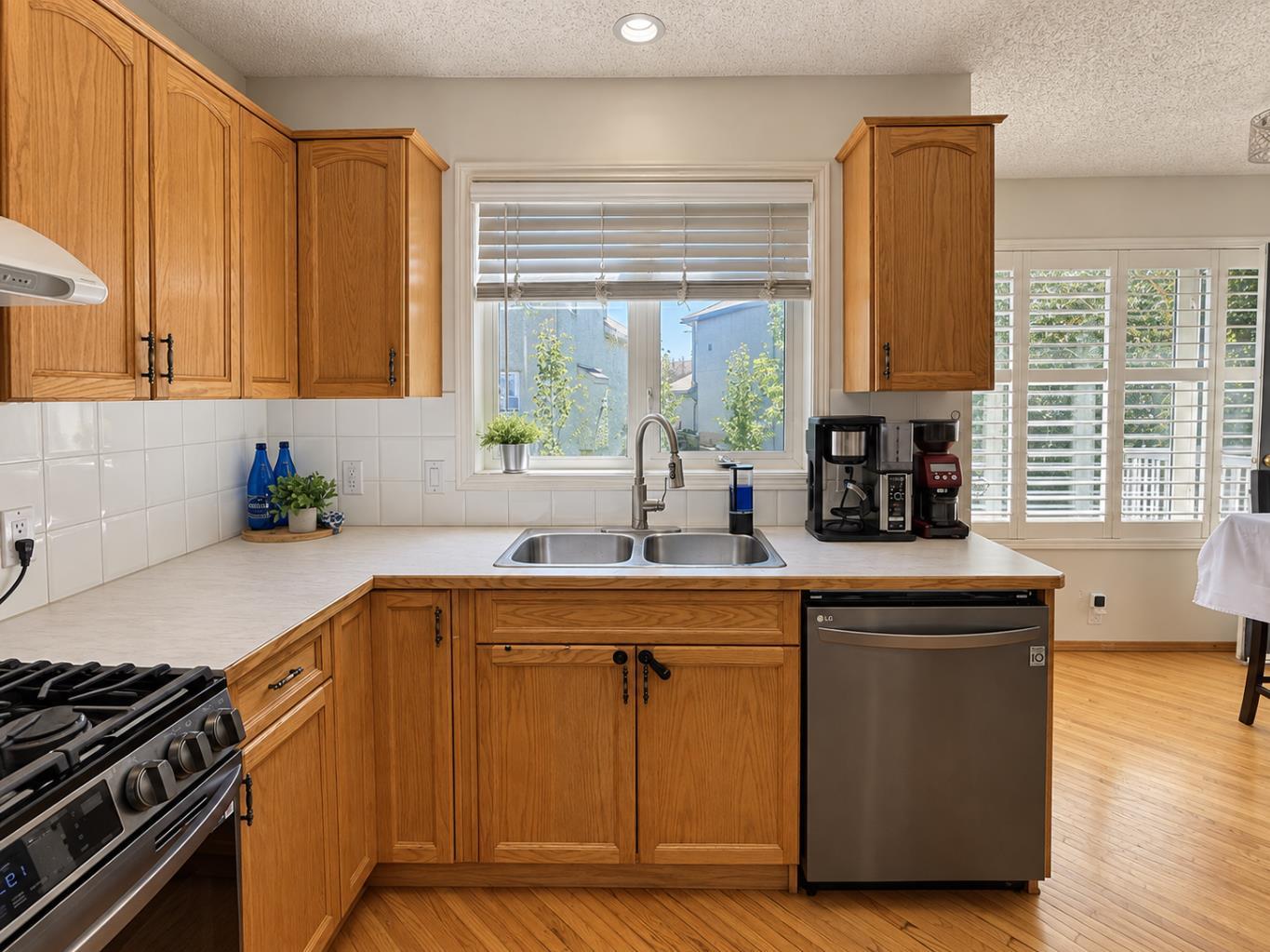 513 Sierra Madre Court SW