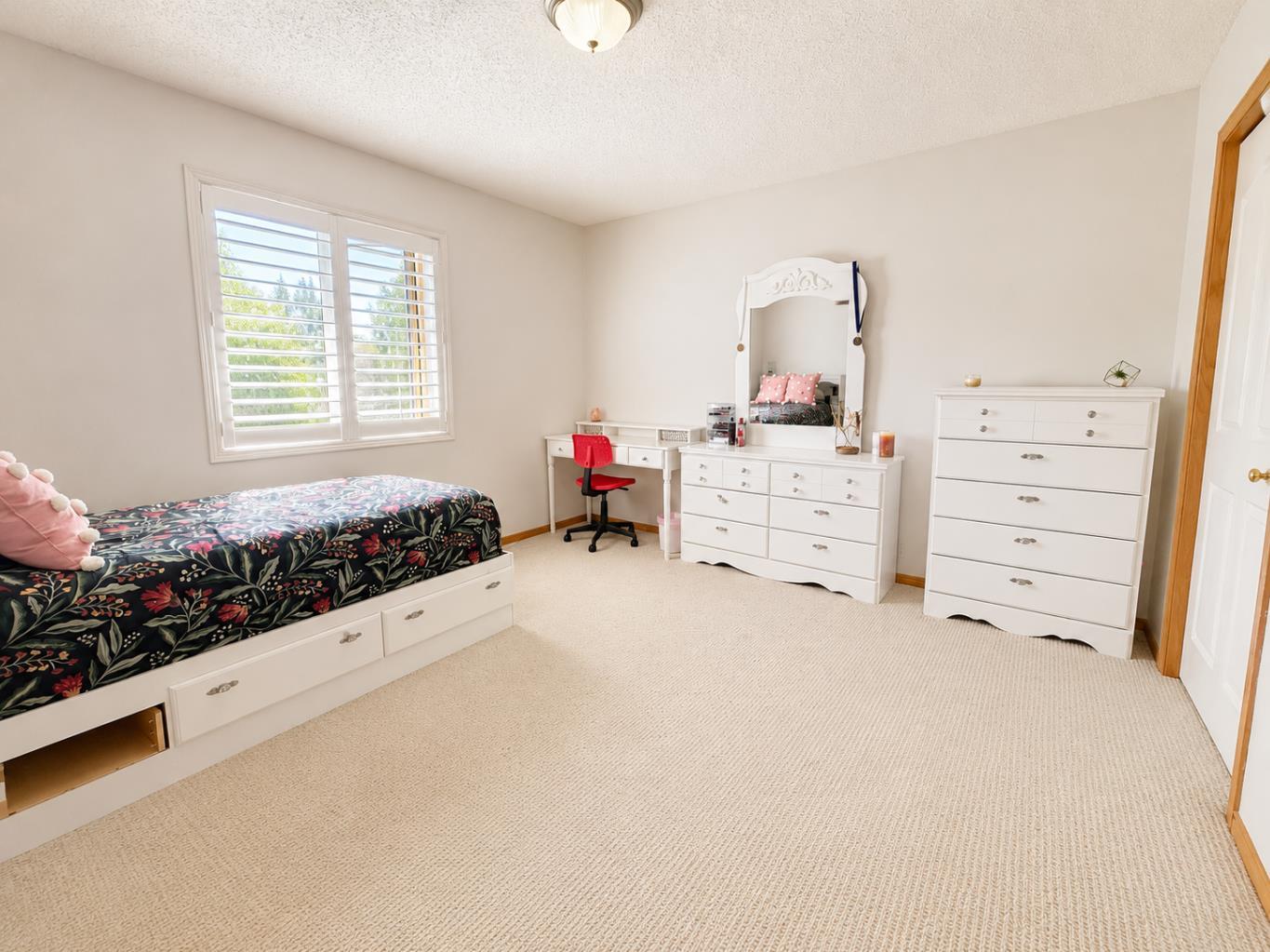513 Sierra Madre Court SW