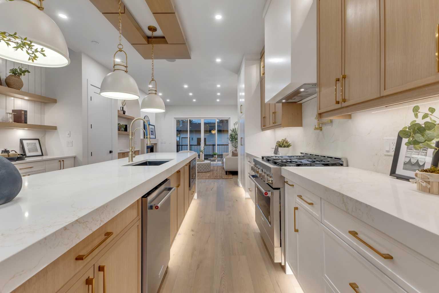 2623 Cochrane Road NW
