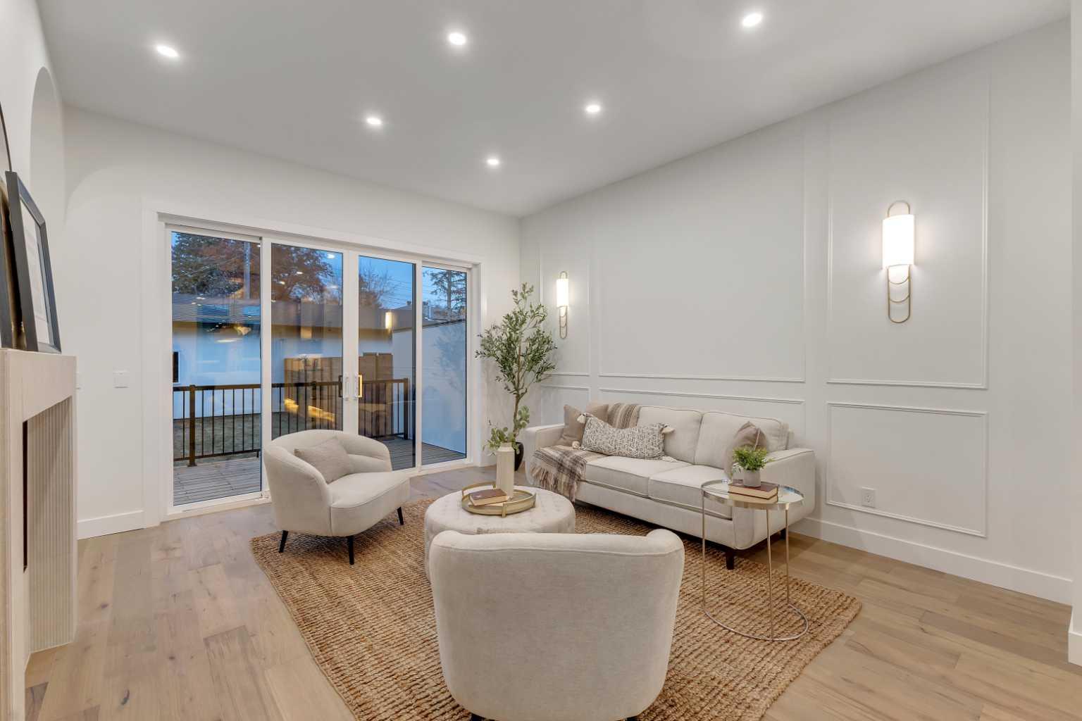 2623 Cochrane Road NW