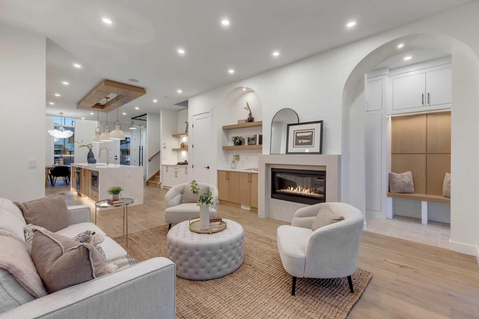 2623 Cochrane Road NW