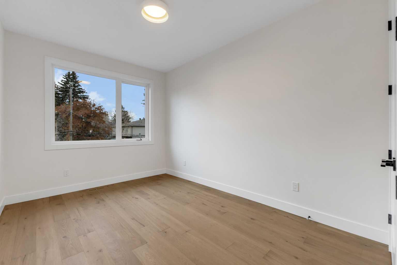 2623 Cochrane Road NW