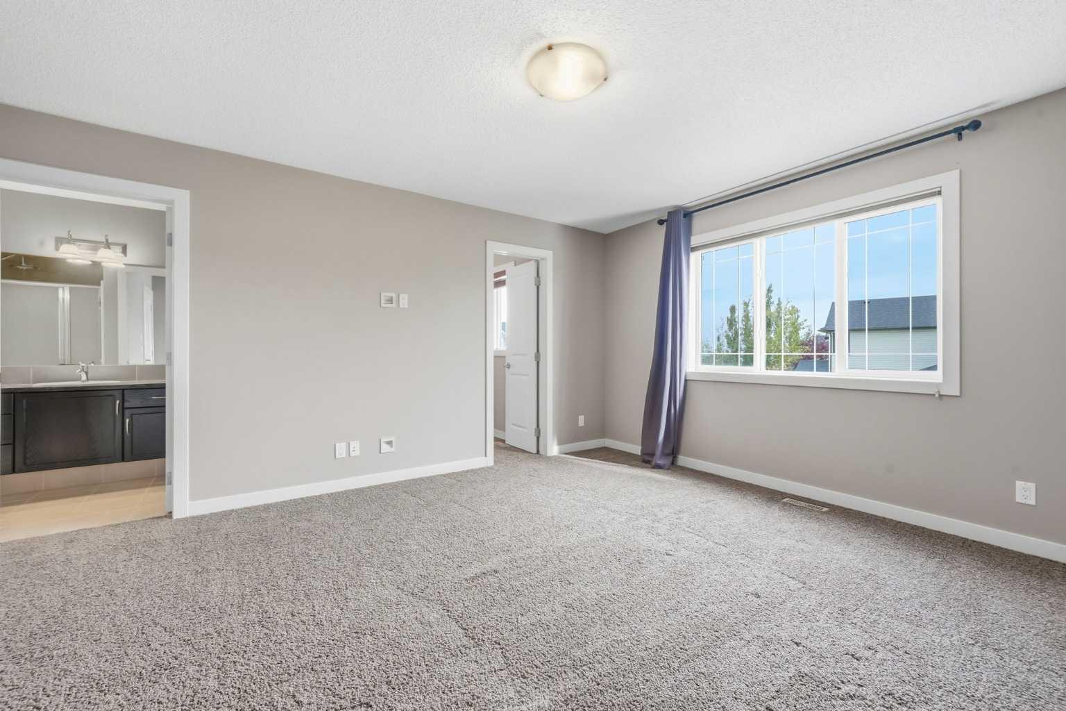 80 Sherwood Crescent NW