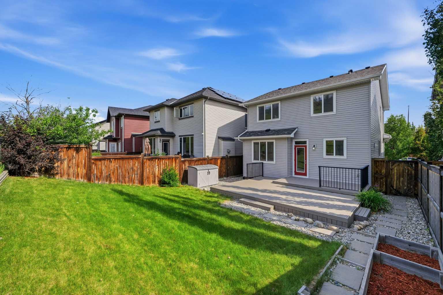 80 Sherwood Crescent NW