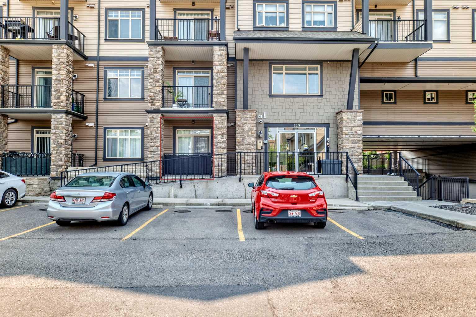 101, 117 Copperpond Common SE