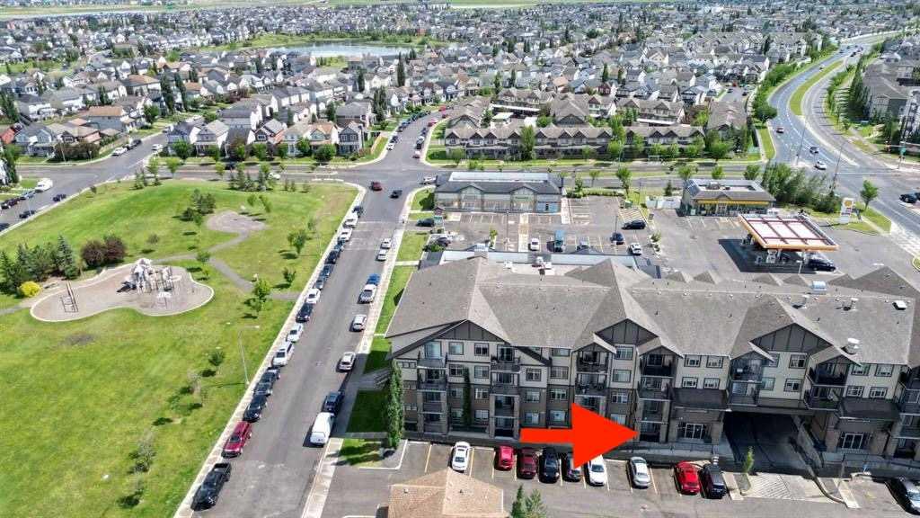 101, 117 Copperpond Common SE
