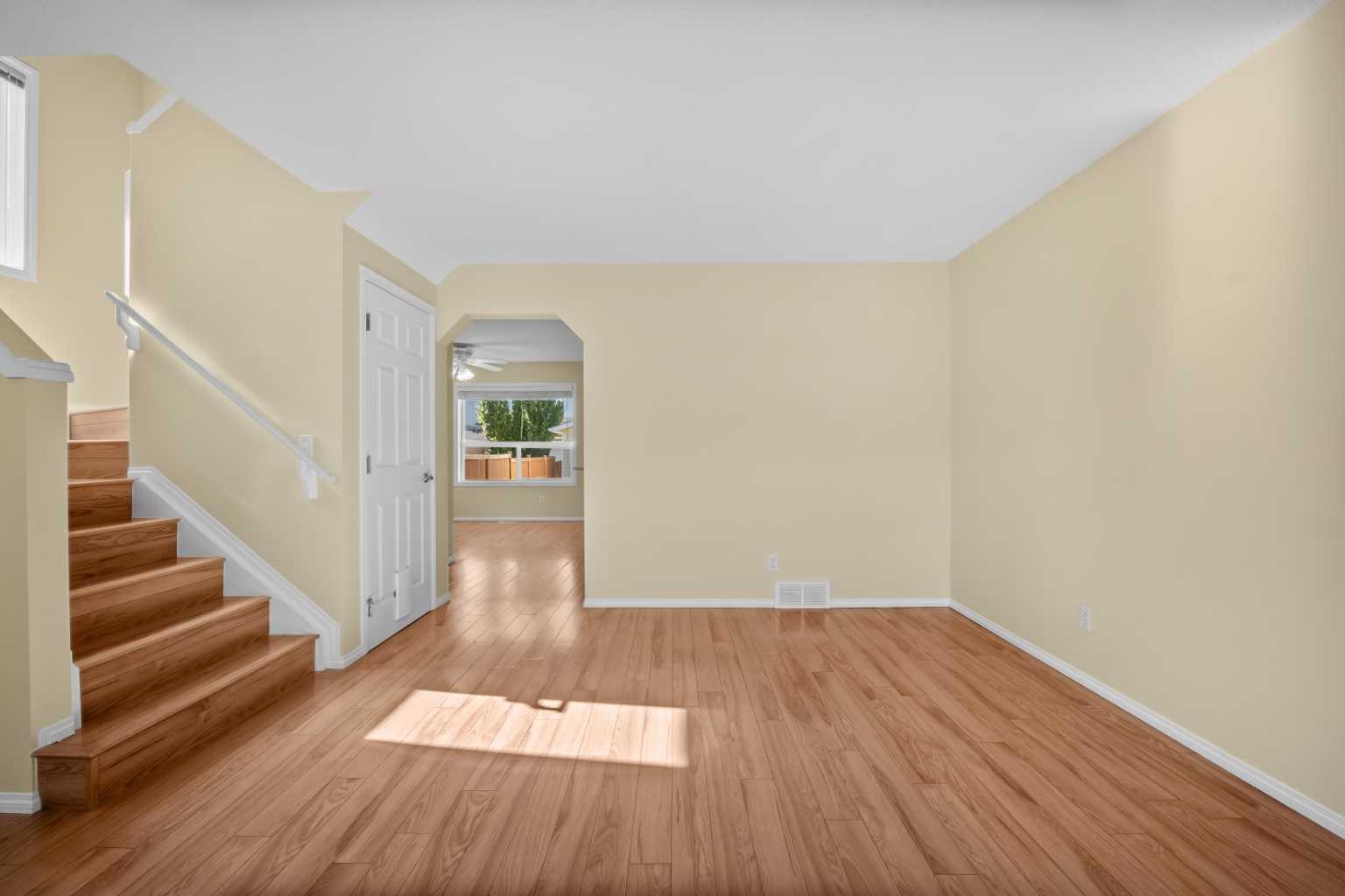 172 Citadel Bluff Close NW