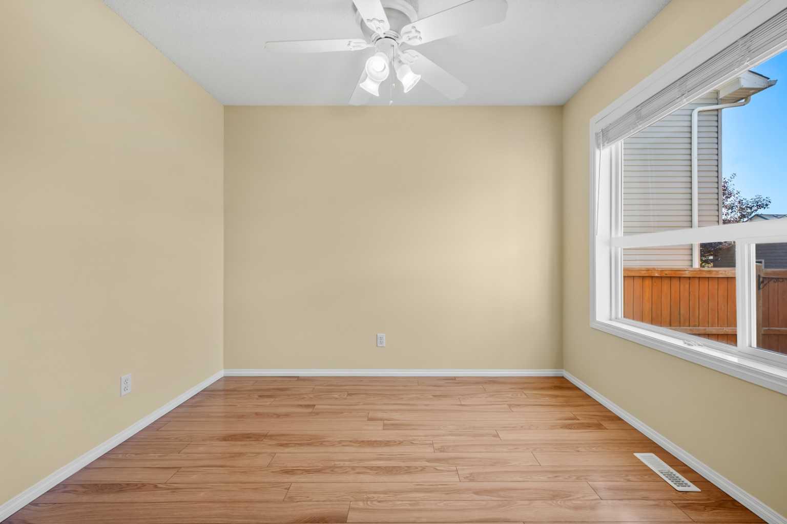 172 Citadel Bluff Close NW