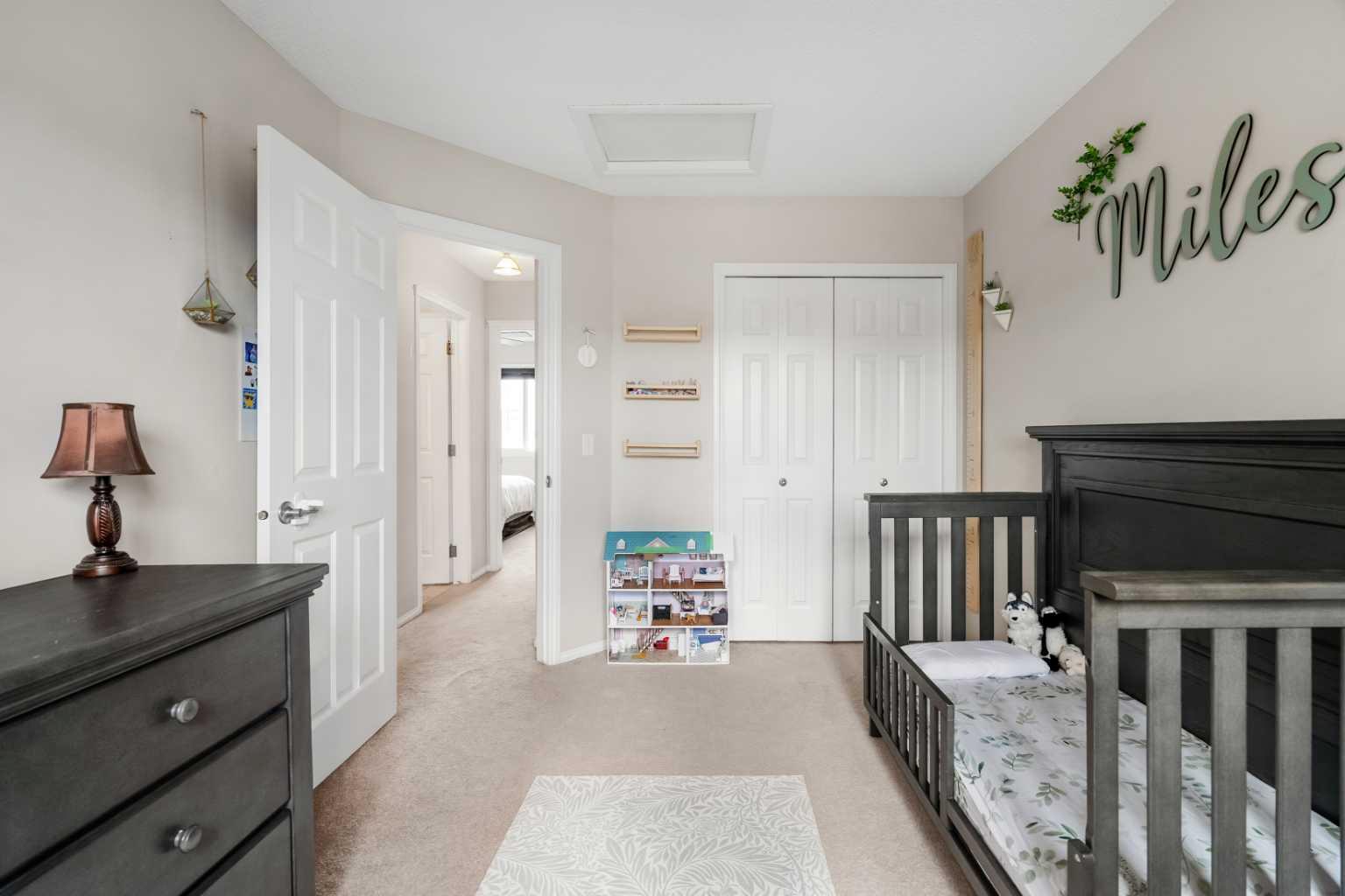172 Citadel Bluff Close NW