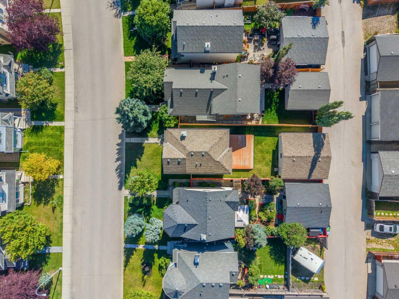 172 Citadel Bluff Close NW