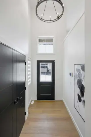 13 Topaz Place 
