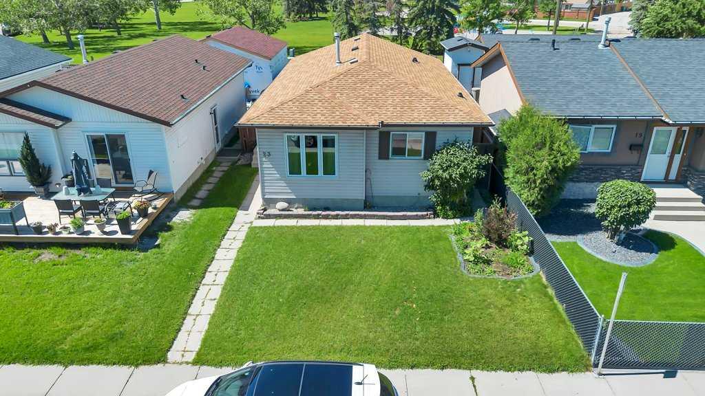 23 Abbercove Road SE