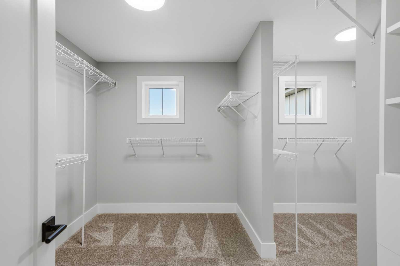 116 Greenwich Heath NW