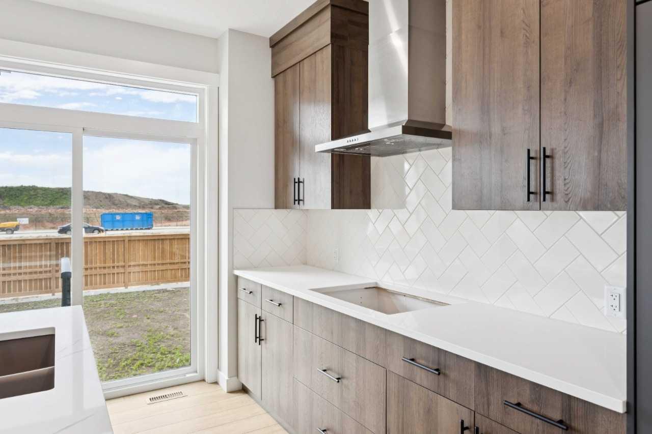 102 Bridgeport Landing 