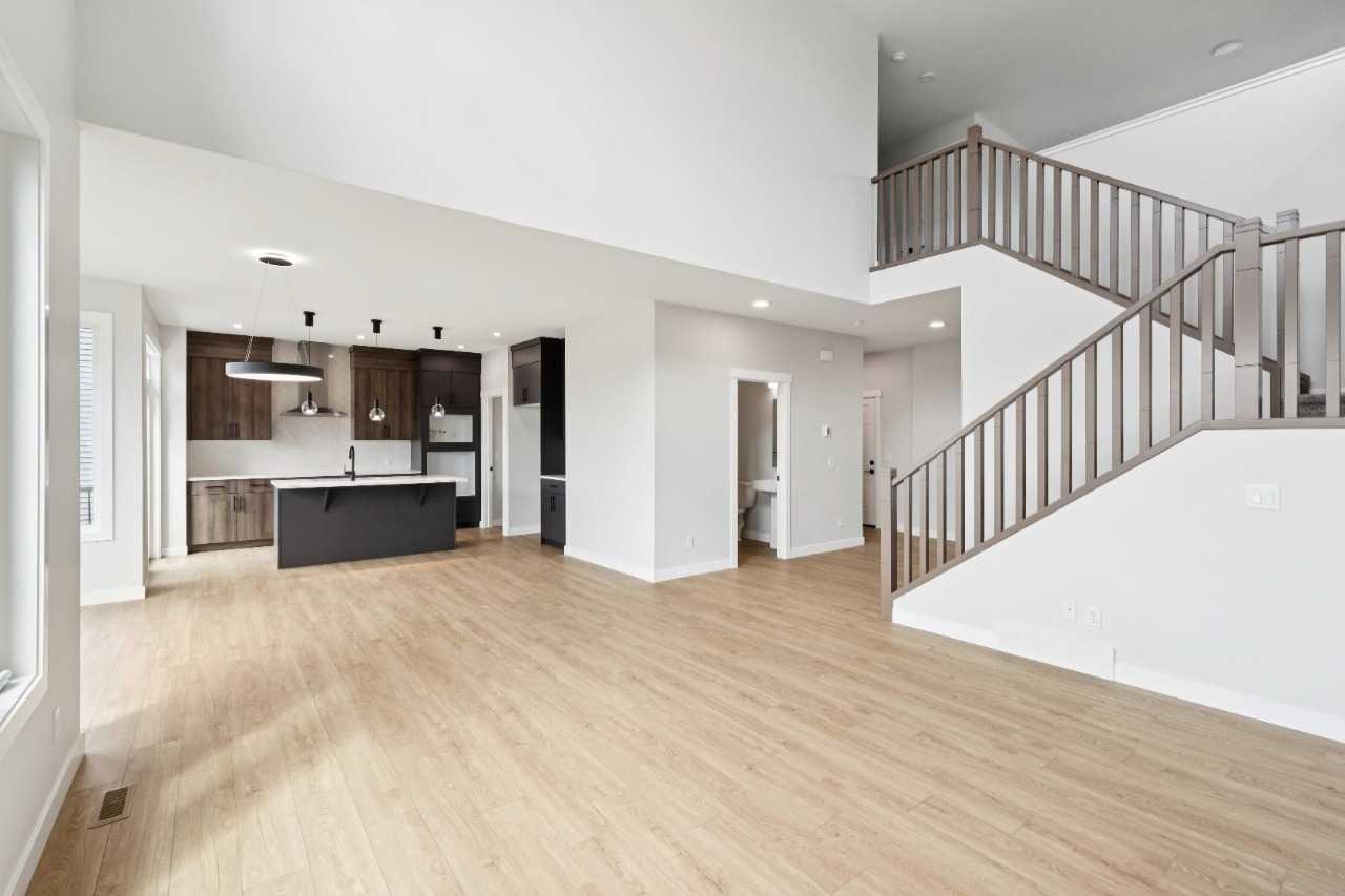 102 Bridgeport Landing 
