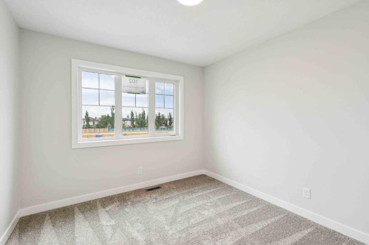 102 Bridgeport Landing 
