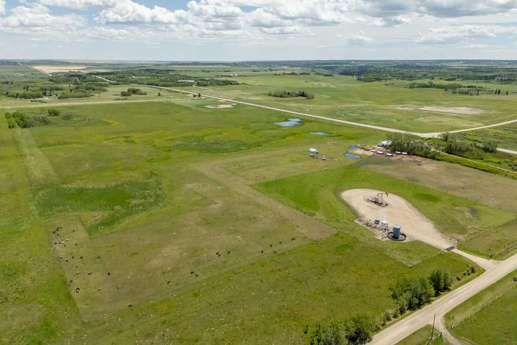 270012 Range Road 40  