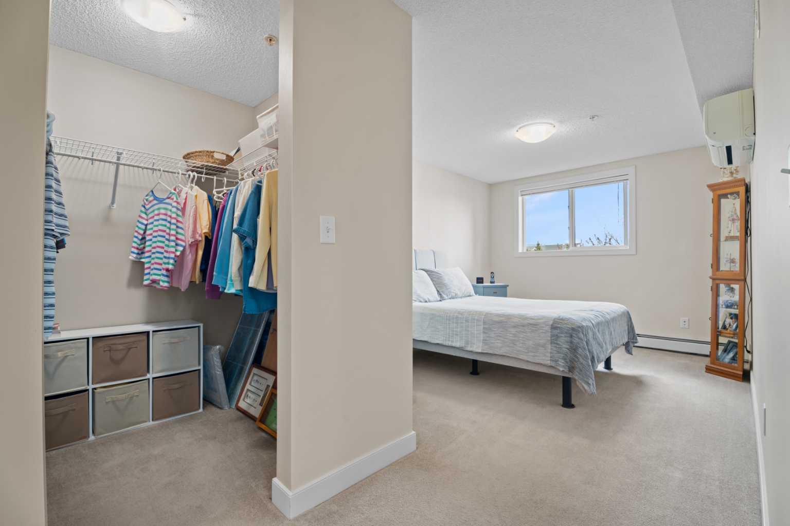 201, 162 Country Village Circle NE