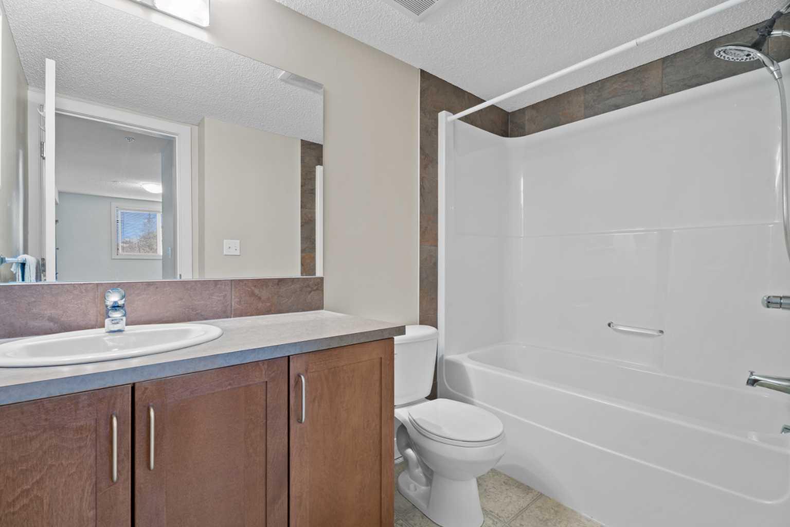 201, 162 Country Village Circle NE