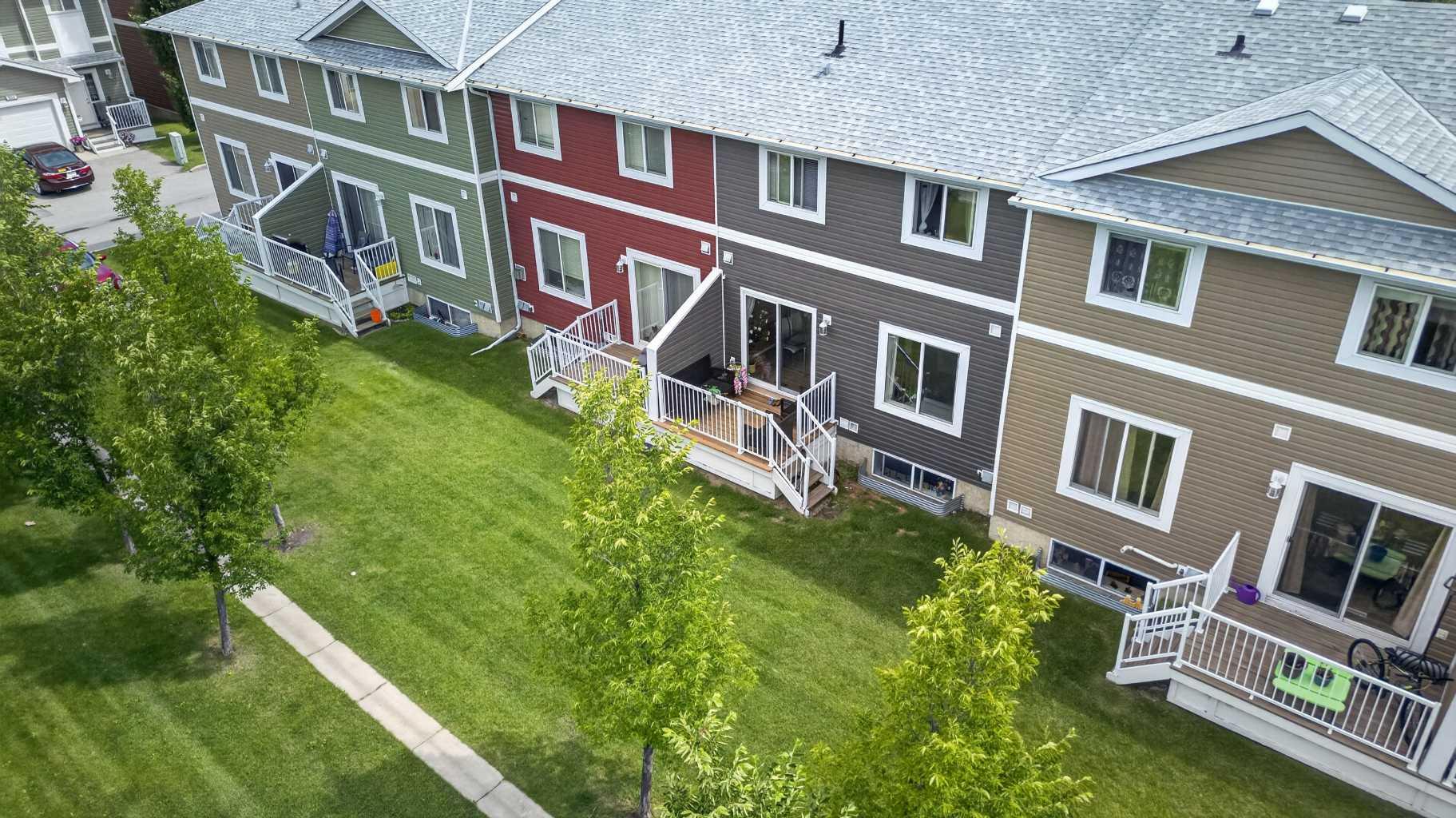 1204, 800 Yankee Valley Boulevard SE