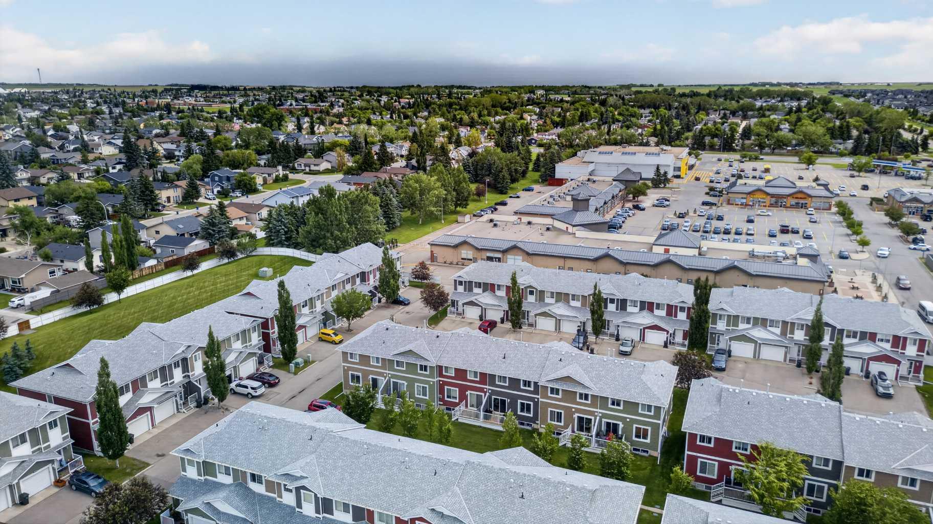 1204, 800 Yankee Valley Boulevard SE