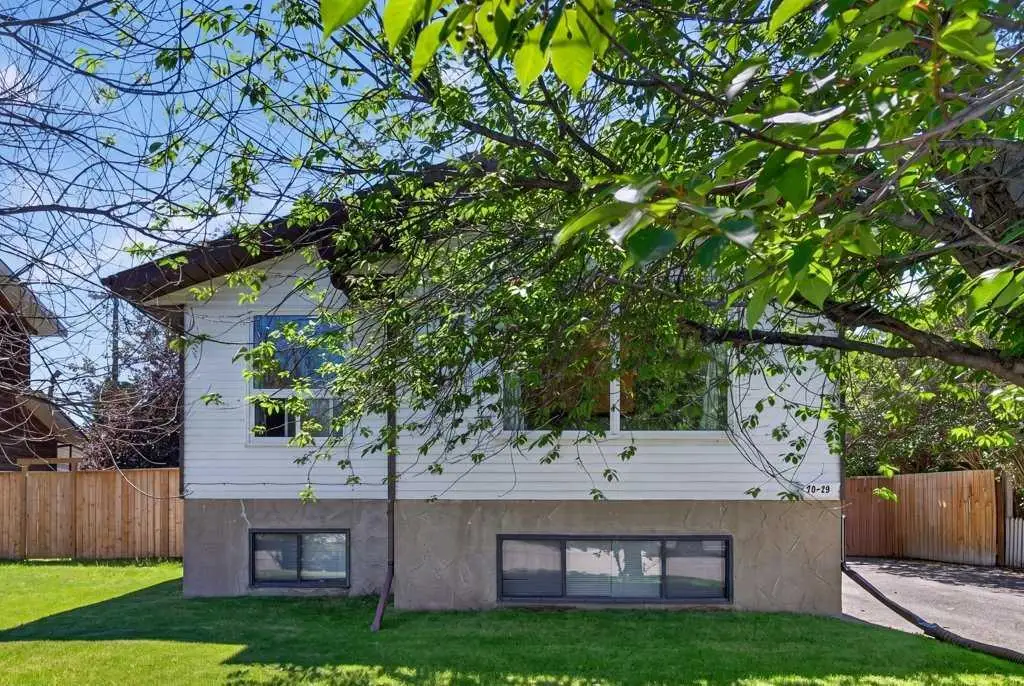 20 McKinley Road SE